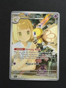 Tarjeta Pokémon Lillie's Ribombee 164/159 Viaje Juntos Ilustración Rara Casi Nueva - Imagen 1 de 2