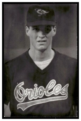 Postal de béisbol vintage de los Orioles de Baltimore de Brady Anderson (1990) Rd6 Foto 1 de 2