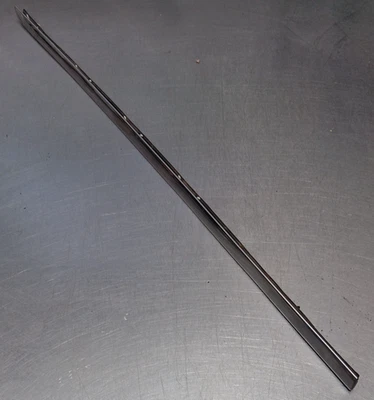 CHEVROLET VOLT 2012 OE PUERTA TRASERA DERECHA CROMADA MOLDURA MOLDURA MOLDURA RR R 22796905 Foto 1 de 4