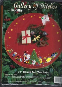 Bucilla Gallery of Stitches Santa and Toys Filz Weihnachtsbaum Rock Set 1993 G - Bild 1 von 1