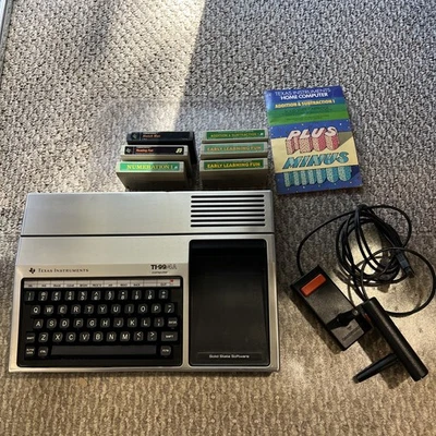Texas Instruments TI-99/4A Heimcomputer, Controller & 6 Kassetten UNGETESTET - Bild 1 von 4