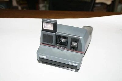 appareil photo POLAROID  IMPULSE en bon état de fonctionnement - Photo 1/4