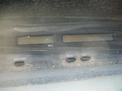 Medidor de velocímetro usado se adapta a: Toyota Avalon MPH Cluster 2000 sin disuasión de robo Foto 1 de 4