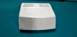 Hunter Fan Co. Model 30010 Desktop 2 Speed Air Filter Purifier - Picture 1 of 8