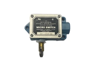 NOS Micro Switch 20A 125V SPDT Roller Snap Action Limit Switch BAF 1-2RQ9-RH - Picture 1 of 6