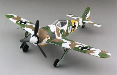 Hobby Master 1/48 HA7427 FW 190A-4 Oblt. WALTER NOWOTNY 1/JG54 Russia March 1943 - Immagine 1 di 4