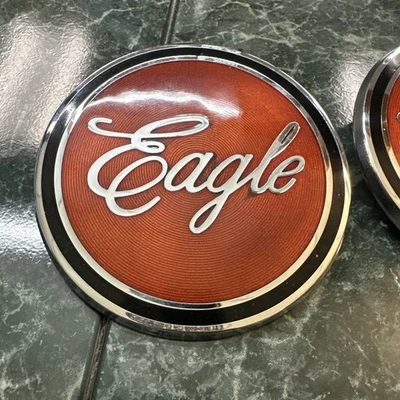 De colección 5" Redondo Águila Internacional Metal Esmaltado Camión Capucha Emblema Insignia Adorno Foto 1 de 2