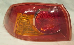 Luz trasera izquierda roja para conductor izquierdo Mitsubishi Lancer 2008-2015 OEM - Imagen 1 de 8