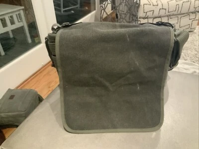 Think Tank Retrospective 10 Foto 1 de 4