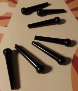 Guitar Tech Akustikgitarre Universal Bridge Pins schwarz 7er-Pack UK Verkäufer - Bild 1 von 1