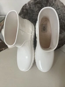 UGG Women's Drizlita Boot, Bright White, 10 - Picture 1 of 4