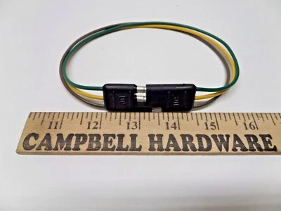 3 Pole Pin Conductor Flat Molded Trailer Loop Connector - Image 1 of 2