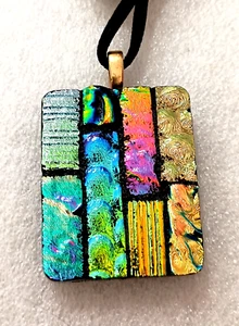 Hand Made Art J Miller Signed Abstract Dichroic Glass Pendant Necklace New JM7 - Picture 1 of 4