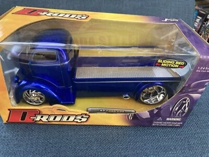 Jada Toys D-Rod$ 1947 Ford Coe Blue 1:24 movimento letto scorrevole pressofuso da collezione - Foto 1 di 5