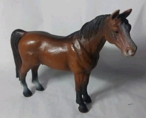 Schleich Bay Arabian Gelding Stallion Horse Brown Animal Figure Toy 2000 Retired - Picture 1 of 6