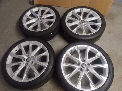 SEAT Leon FR Alufelgen Mit Sommerreifen 225/40 R18 92Y  Goodyear - Bild 1 von 4