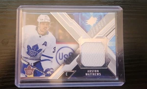 2021-22 SPx - Trikot Auston Matthews #J-AM (MEM) - Bild 1 von 2