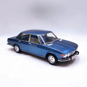 BOS 1/18 BMW 2500 (E3) 1969 Best of Show Models blue