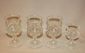 4 Wein Sherry Kelche mit Fuß klar Königskrone Daumenabdruck Wasserglas 2 Größen - Bild 1 von 7