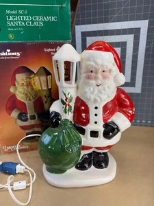 1980s Working TRIM 'n GLO Inspirations CERAMIC Light Up SANTA w/Bag & LIGHT POST - Picture 1 of 18
