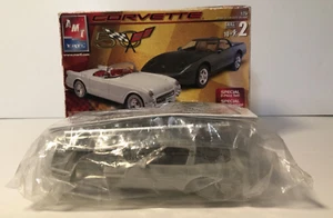 AMT Ertl 1995 Chevrolet Corvette Plastica Model Kit 1:25 Borsa Sigillata Leggi bene! - Foto 1 di 11