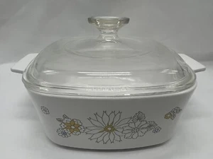 Vtg CORNING WARE FLORAL BOUQUET 1-1/2 Quart  A-1 1/2-B Casserole Dish w/Lid  USA - Picture 1 of 10