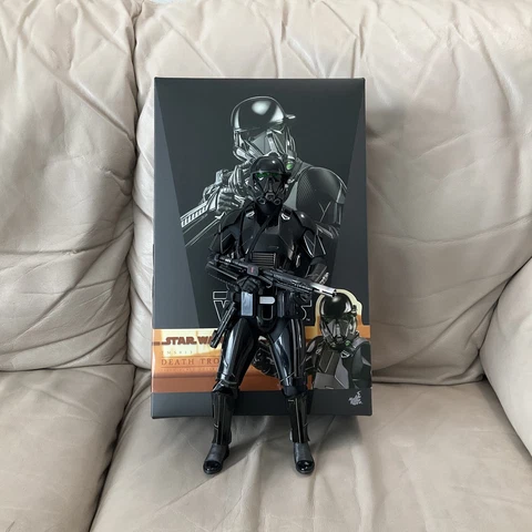 Hot Toys The Mandalorian Death Trooper 1/6 Figure Used Complete Cover