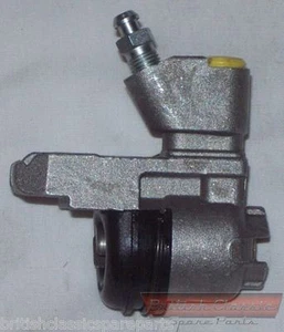 Wheel Cylinder Rear, Austin Cambridge Freeway A40-A60, A95 , Riley 4/68-4/72 - Picture 1 of 4