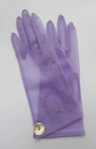 BN Vintage 1950's Sheer Light Purple Nylon Wrist Gloves Size 4, XXX-Small Narrow - Picture 1 of 3