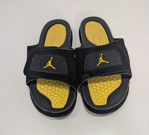 Air Jordan Hydro 4 Retro Thunder Slides Herren 9 schwarz verstellbarer Riemen 532225-017 - Bild 1 von 9