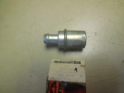NOS 1977-1979 Ford Mustang 2.3L PCV Valve D7ZZ-6A666-A - Image 1 of 2