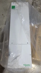 Controlador solar Schneider Electric 865-1034 Conext MPPT 100 600 100A 600VCC - Imagen 1 de 3