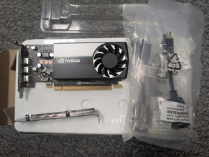 PNY NVIDIA T400 4GB VCNT4004GB-PB 64-bit GDDR6 PCI Express 3.0 x16 - Picture 1 of 1