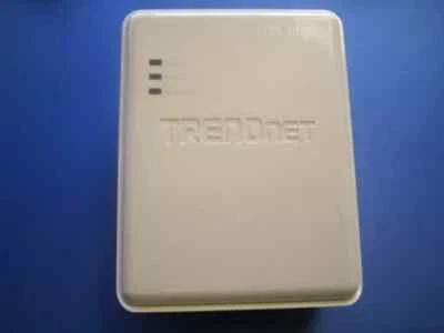 TRENDnet TPL-202E 85Mbps Powerline Fast Ethernet Adapter/ 98SE/ME/2000/XP /VISTA - Image 1 of 4