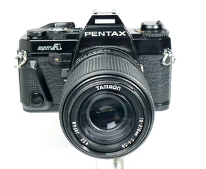 Pentax SuperA 35mm Film SLR + 70-210mm f4 Tamron Zoom Lens, Tested Clean Classic - Picture 1 of 7