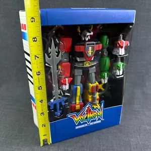 Voltron Defender of the Universe Action Figure Super7 w/ Accessories New Sealed - Picture 1 of 24
