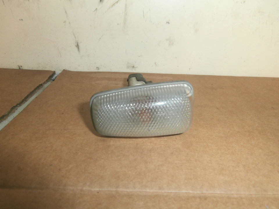 REPETIDOR MARCADOR INDICADOR CITROEN BERLINGO SAXO XANTIA XSARA PEUGEOT 306 406  - Imagen 1 de 1