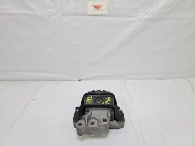 2014-2020 Mitsubishi Outlander Right Passenger Engine Mount Bracket OEM 1091A211 - Image 1 of 4