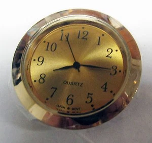 BRAND NEW ROUND MINI QUARTZ CLOCK MOVEMENT (POP-IN) 1 7/16" GOLD TONE - Picture 1 of 4