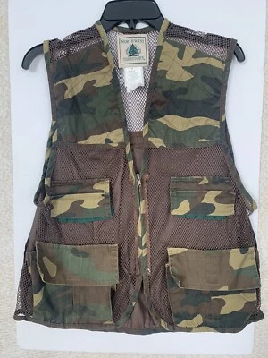 Northwest Territory Camo Zip Closure Ammo Vest Size M pre-owned - Image 1 of 4