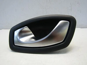 RENAULT CAPTUR 2018-19 NEARSIDE/LEFT REAR INTERIOR DOOR HANDLE (5 DOOR)   #1134V - Picture 1 of 7