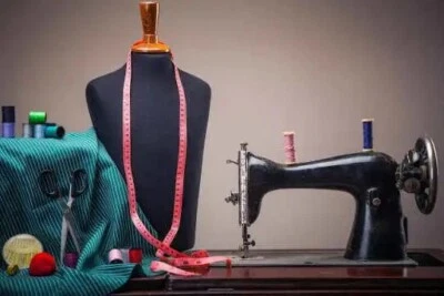 SERVICIO DE COSTURA PARA LEHENGA CHOLI, BLUSA, SALWAR KAMEEZ, VESTIDO Foto 1 de 4