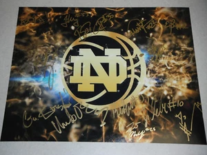 2017/18 NOTRE DAME IRISH TEAM SIGNED 11X14 BONZIE COLSON - Picture 1 of 1