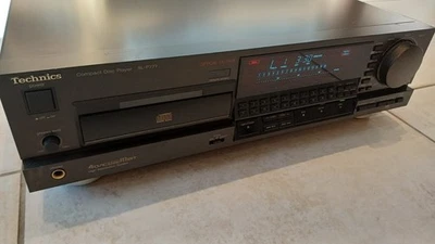 Technics SL-P777 CD-Player, hochwertiger CD-Player, optisch und technisch gut - Bild 1 von 4