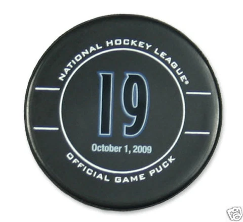 JOE SAKIC COLORADO AVALANCHE RETIREMENT NIGHT OFFICIAL PUCK 10/1 HOF ULTRA-RARE Cover