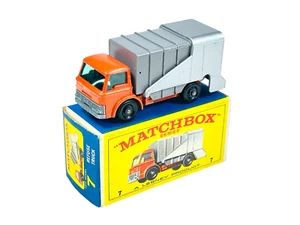 Matchbox Lesney No. 7 Ford Refuse Truck w/E4 Style Box - Picture 1 of 12