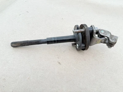 Columna de dirección Toyota Tacoma 2005-2015 eje intermedio OEM Foto 1 de 4