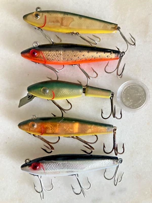 LOTE DE COLECCIÓN 5 SEÑUELOS DE PESCA BUZO CRANKBAITS PESCA L&S MIRRR-O-LURE OJOS ROJOS SIN LABIOS Foto 1 de 4