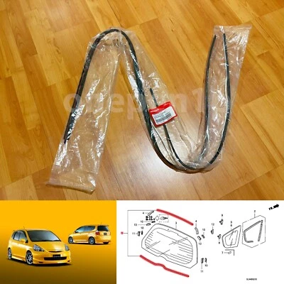 01-08 Genuine Honda Fit Jazz GD tailgate rear windshield dam weatherstrip seal Foto 1 de 4