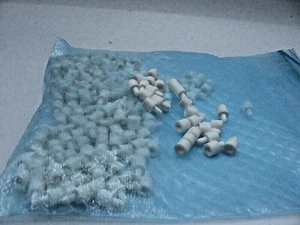 2002 Battleship Game White and Red Pegs 90 Red 187 White - Picture 1 of 2